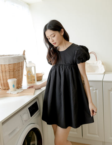 Hannah Babydoll Dress in Black