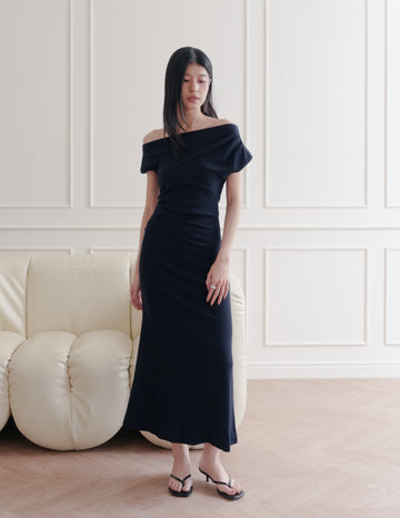 Louise Ruched Knit Dress in Midnight