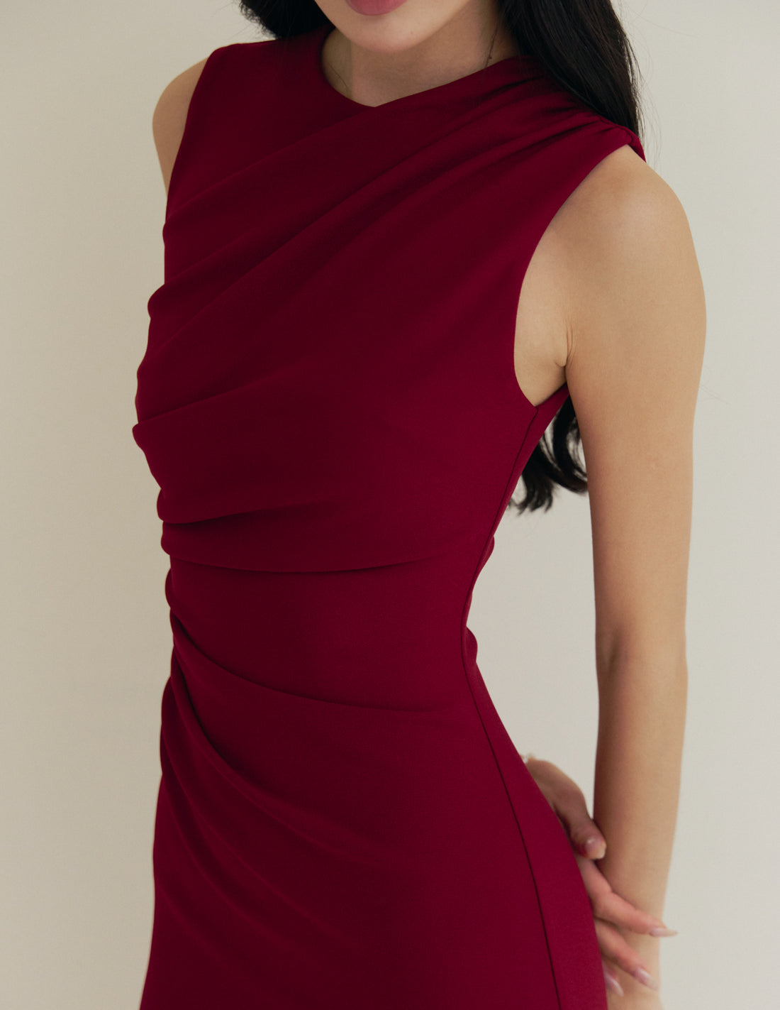 Elodie Ruched Midi Dress in Burgundy