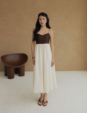Vina Weave Two-Tone Maxi Dress in Brown