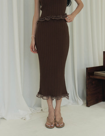 Brielle Ribbed Knit Midi Skirt in Brown