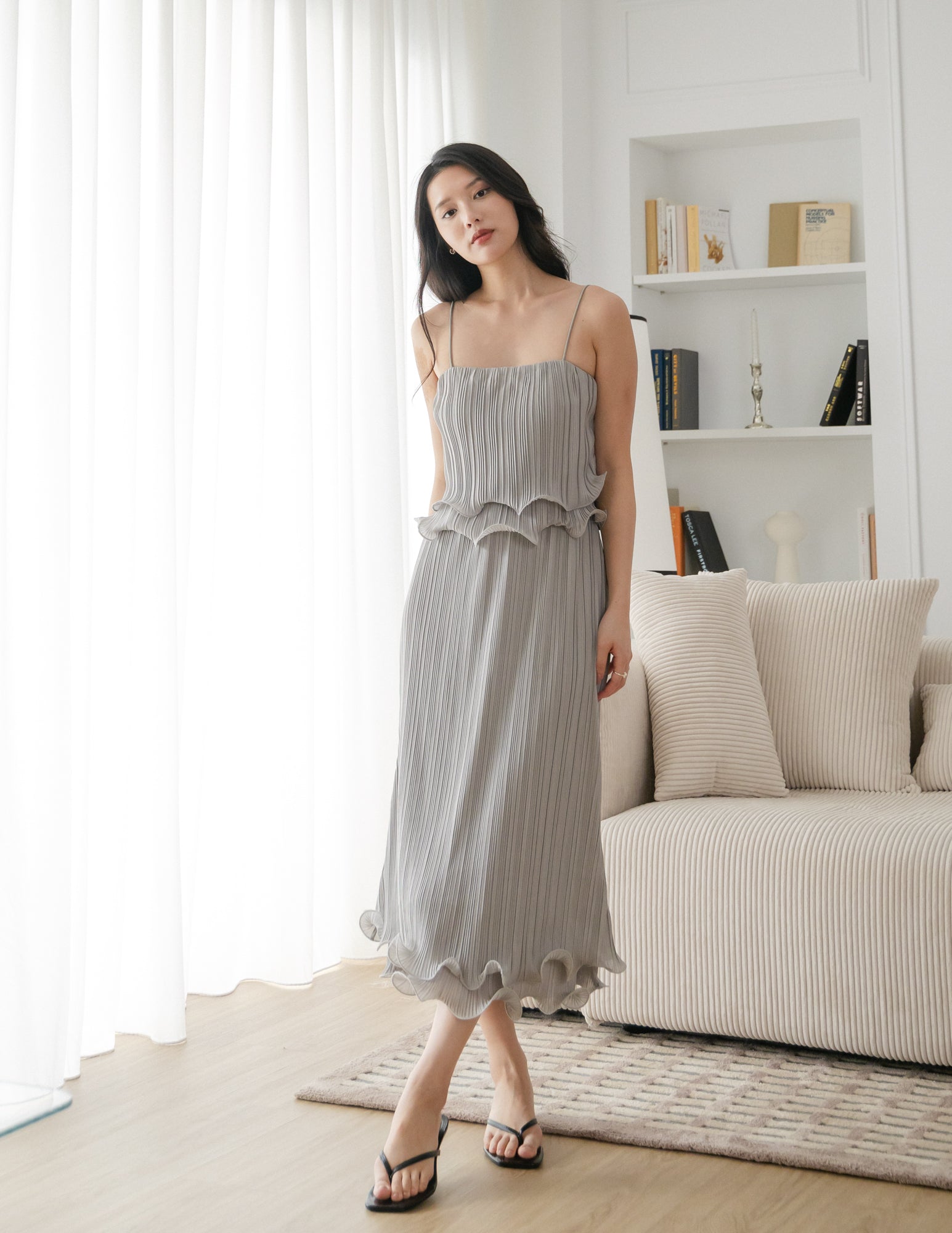 Brena Pleated Midi Skirt in Grey